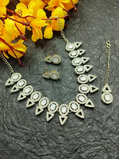 Elegant Jewellery Set for Women