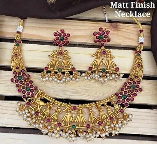 Ravishing Rajwadi Barati Necklace Set