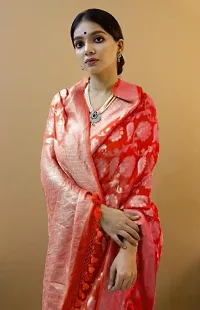 Beautiful Lichi Silk Jacquard Saree With Blouse Piece For Women-thumb1