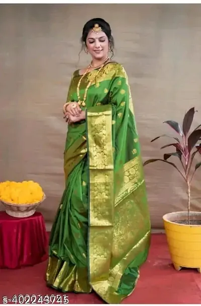 Attractive Silk Blend Saree with Blouse piece