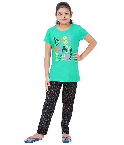 DELEDA Girls Night Suit, top with Front Print and Long Pyjama Pant in Allover Print