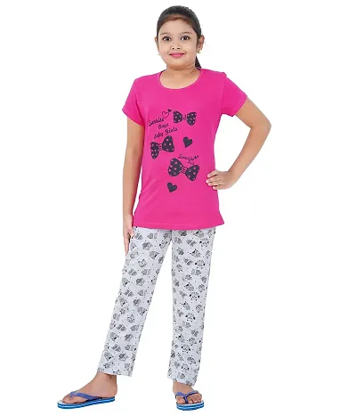 DELEDA Girls Night Suit, top with Front Print and Long Pyjama Pant in Allover Print