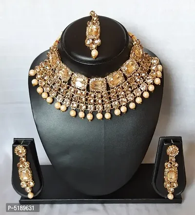 Latest Attractive Alloy Jewellery Set with Maang Tikka-thumb0