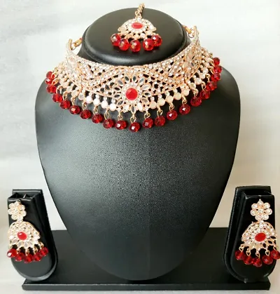 Elegant Alloy Necklace with Earrings and Mang Tikka