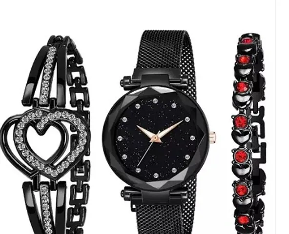 Stylish Metal Analog Watch With Bracelet For Women