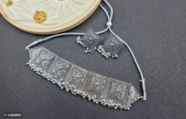 Stylish Fancy Brass Oxidised Silver Artificial Stones Jewellery Set For Women-thumb0