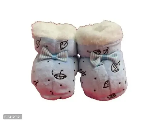 Booties Baby  that are pure comfort and umbrella   printed are soft and comfortable (0 to 12 m