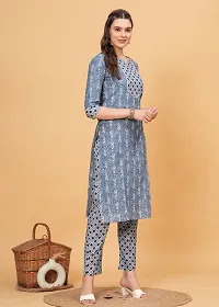 Stylish Blue Cotton Printed Kurta Bottom Set For Women-thumb2