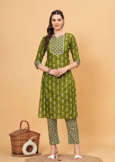 Stylish Printed Cotton Straight Kurta Bottom Set