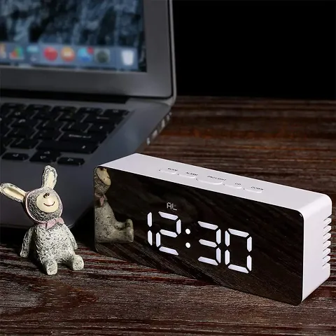 Classy Digital Alarm Table Clock