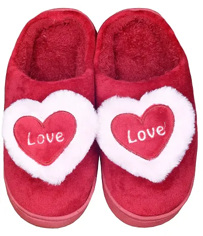CLYMAA Winter Home Slippers , Non-Slip , Soft ,Fur,Warm with Soft Rubber Sole