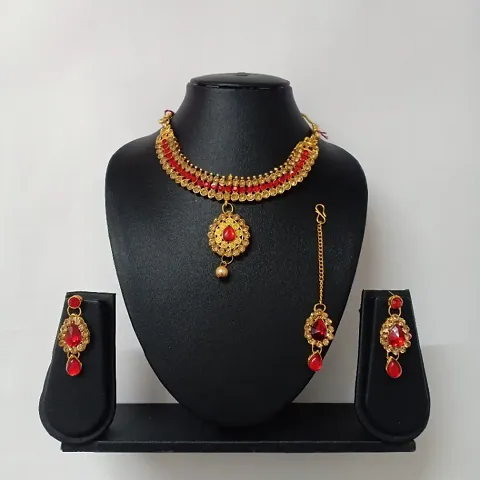 Latest Attractive Alloy Jewellery Set with Maang Tikka