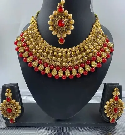 Traditional Alloy Necklace Set with Maangtikka