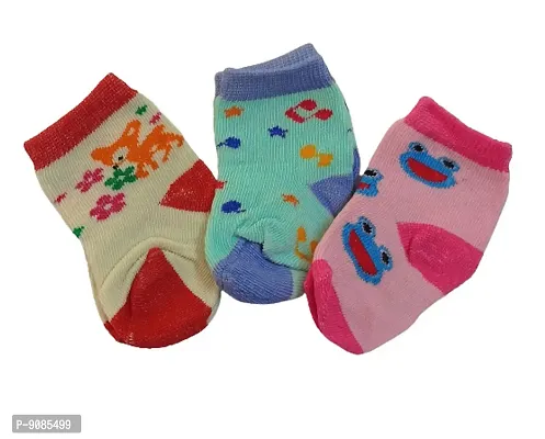 Newborn Kids Socks-Pack of 3 Pairs
