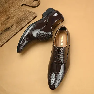 Stylish Patent Leather Brown Derby Lace-Up Office Party Ethnic Wear Mens Formal Shoes