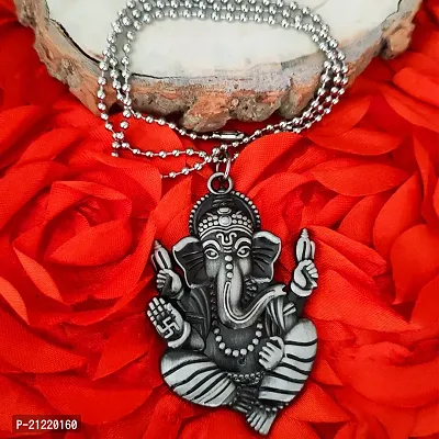 Sujal Impex   Hindu God of Beginnings Lord Shree Ganesh Shiva' Son Locket With Chain