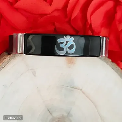 Sujal Impex Religious Om Aum Ohm Symbol Meaningful Charm Gift Idea Yoga Meditation Jewellery