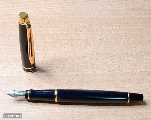 Shiny Black With Gold Clip And Trims Detachable And Rotating Type Ink Converter Fountain Pen