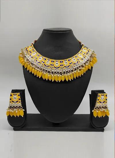 Ethnic Indian Traditional Jewellery Kundan Choker Necklace Earring Maang Tikka Set for Women Girls (YELLOW)