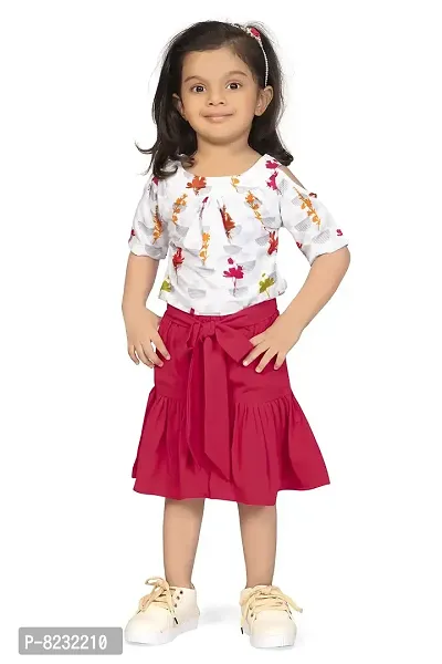 Fashion Dream Toddler Girl?۪s Cold-Shoulder Top and Knee-Length Short Capri Set
