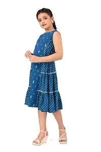 Fabulous Blue Crepe Foil Print Knee Length Dresses For Girls-thumb2