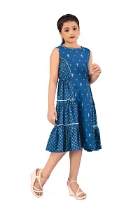 Fabulous Blue Crepe Foil Print Knee Length Dresses For Girls-thumb3