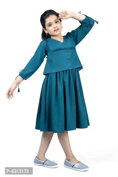 Elegant Blue Crepe Knee Length Pleated Dresses For Girls-thumb5