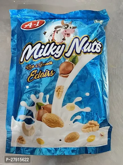 Milky Nuts Pouch-thumb0