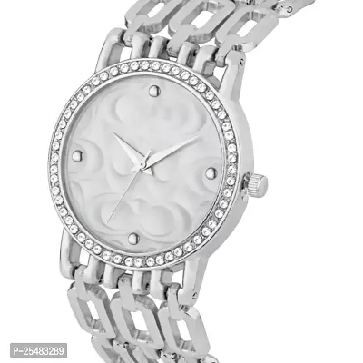 Medboo Silver Round Cash Silver Thik Belt Women Watch-thumb3