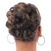 NAVMAV Messy Bun Synthetic Chignon Hair Piece Hair Extension With Elastic Rope Juda Hair Scrunchies Updo Hair Piece for Women Girls Pack of 1 (Golden Highlight)-thumb3