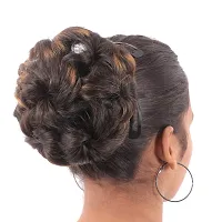 NAVMAV Messy Bun Synthetic Chignon Hair Piece Hair Extension With Elastic Rope Juda Hair Scrunchies Updo Hair Piece for Women Girls Pack of 1 (Golden Highlight)-thumb2