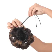 NAVMAV Messy Bun Synthetic Chignon Hair Piece Hair Extension With Elastic Rope Juda Hair Scrunchies Updo Hair Piece for Women Girls Pack of 1 (Golden Highlight)-thumb1