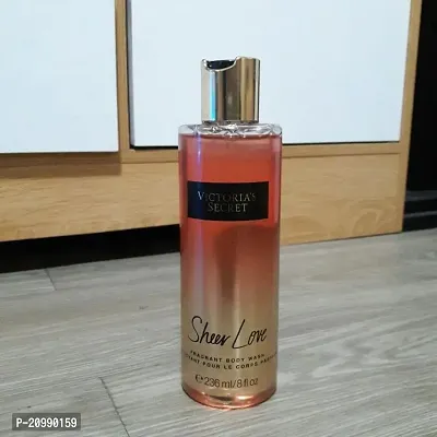 Victoria's Secret Fantasies Sheer Love Shower Gel