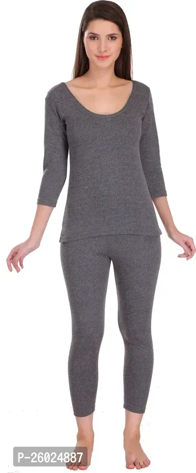 Stylish Grey Cotton Solid Thermal Set For Women-thumb4