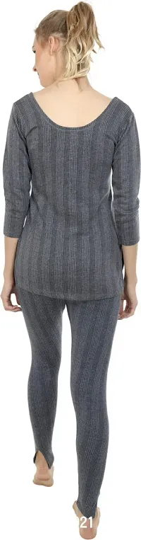 Stylish Grey Cotton Solid Thermal Set For Women-thumb2