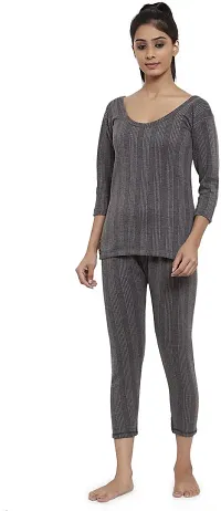 Stylish Grey Cotton Solid Thermal Set For Women-thumb3