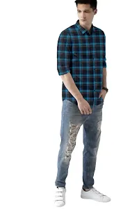 Reliable Blue Cotton Blend Checked Long Sleeves Casual Shirt For Men-thumb2