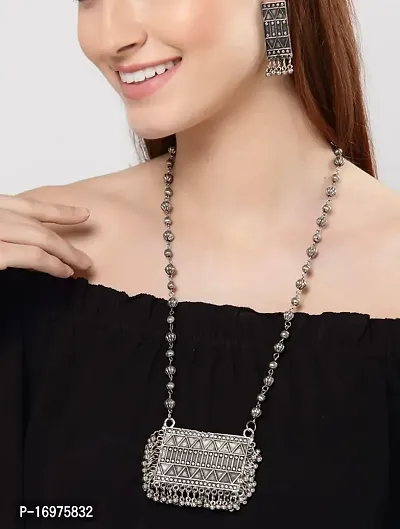 Hella Faishion Latest Stylish Traditional Oxidised Silver Necklace Jewellery Set for Women