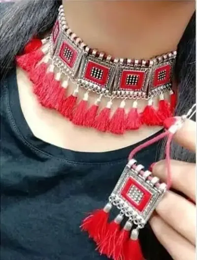 choker necklace with earring