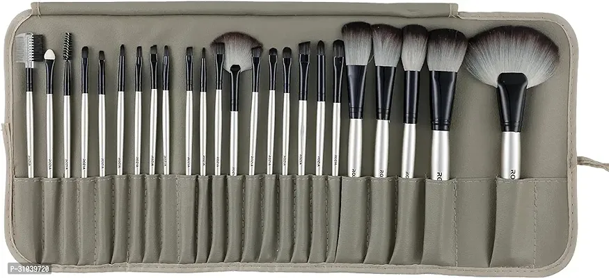 Makup for women 25 Brushes