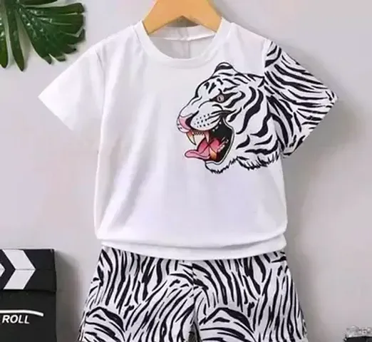 Fabulous T-Shirt With Shorts For Boys Pack of 1