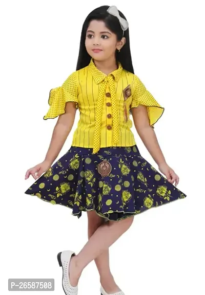 Fabulous Yellow Cotton Blend Printed Clothing Set For Girls-thumb0