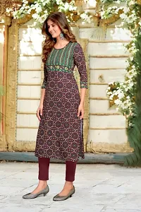 Brown Crepe Geometric Print Kurtas For Women-thumb2