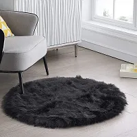 CottonFry Faux Sheepskin Fur Area Rugs Round Fur Throw Rug Floor Mat Circular Carpet for Bedroom Soft Circle Kids Play Mat for Nursery (24x24, Black)-thumb4