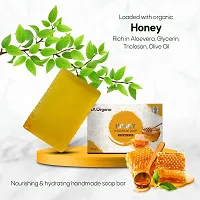 LA Organo Handmade Honey, Kumkumadi & Papaya Bath Soap (100g each, Pack Of 3)-thumb4