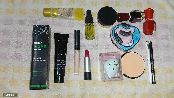 14 Pc Makeup Combo