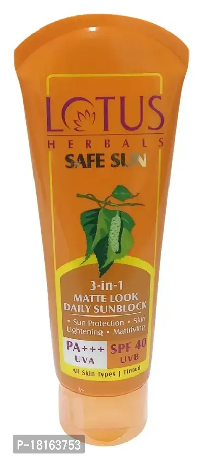 Lotus Herbals Daily Sunblock SPF 40 - 100 Grams Cream-thumb0