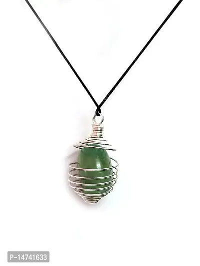 ZZLLFF Natural Stone Green Fluorite Crystal Necklace Raw Crystals Stone  Pendant Quartz for Men Women Mineral Jewelry DIY Gift (Color : Green  Fluorite, Size : 1PC) : Amazon.de: Health & Personal Care