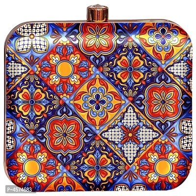 Stylish  Vintage look Printed Clutch