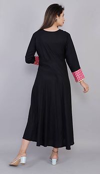 Elegant Black Embroidered Rayon Kurta For Women'S-thumb1